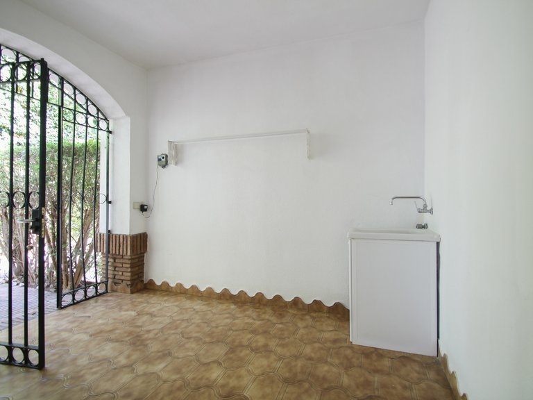 Villa for Sale in Marbella, Malaga 25