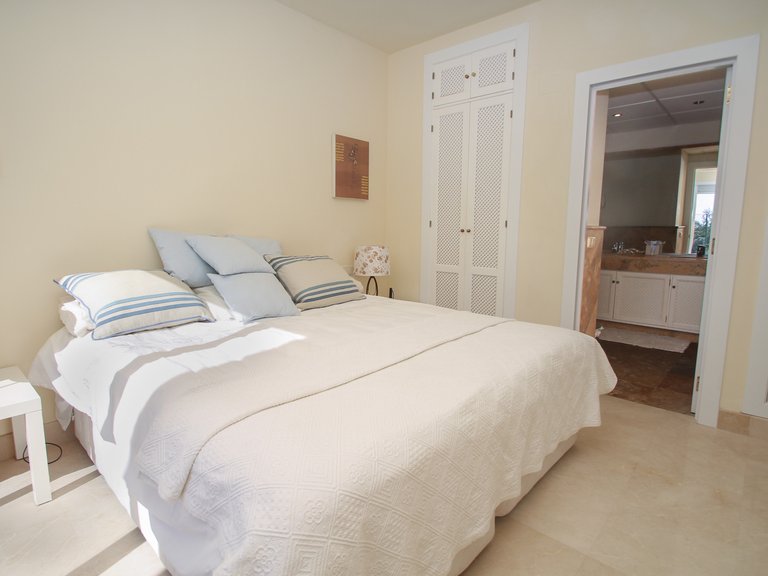 Town House for Sale in Istan, Malaga 15