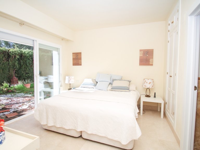 Town House for Sale in Istan, Malaga 5