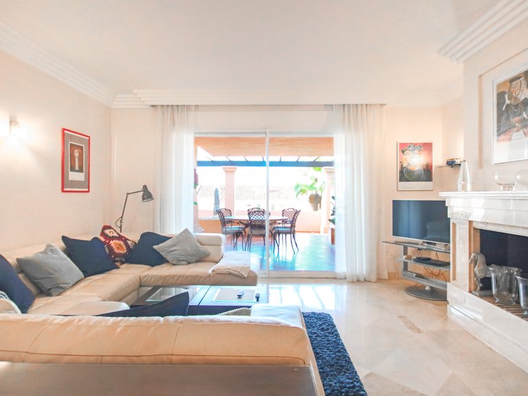 Apartment for Sale in Marbella, Malaga 24