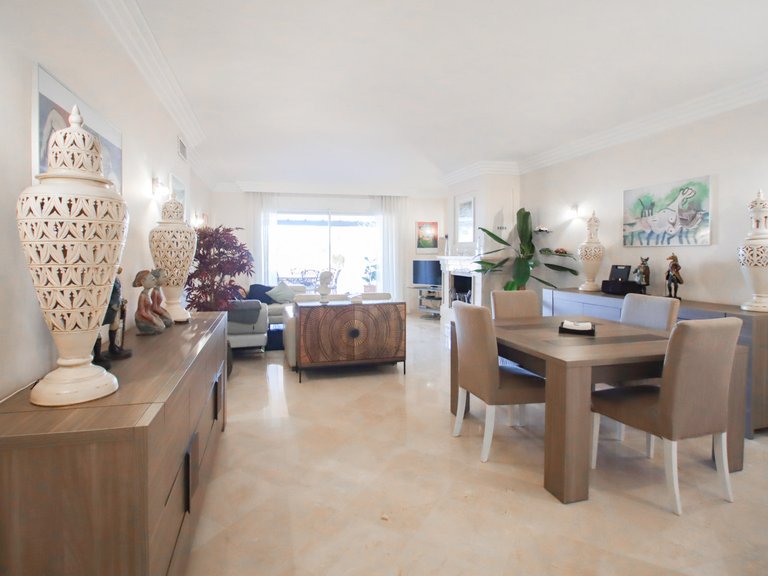 Apartment for Sale in Marbella, Malaga 23