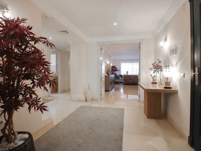 Apartment for Sale in Marbella, Malaga 21