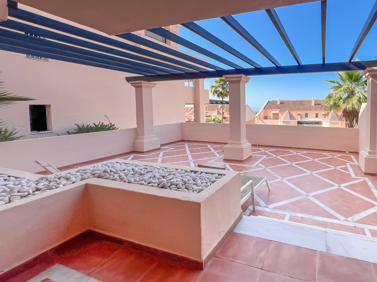 Apartment for Sale in Marbella, Malaga 18