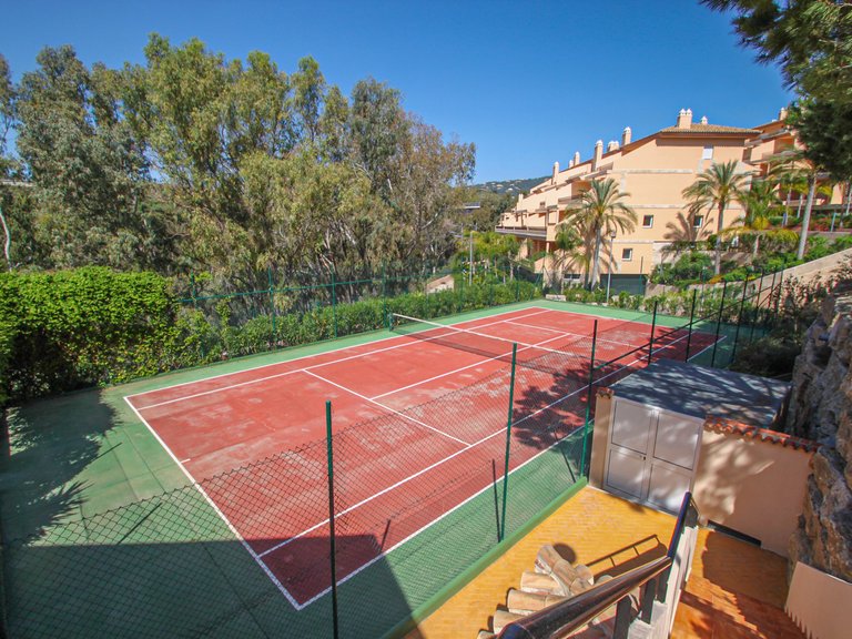 Apartment for Sale in Marbella, Malaga 8
