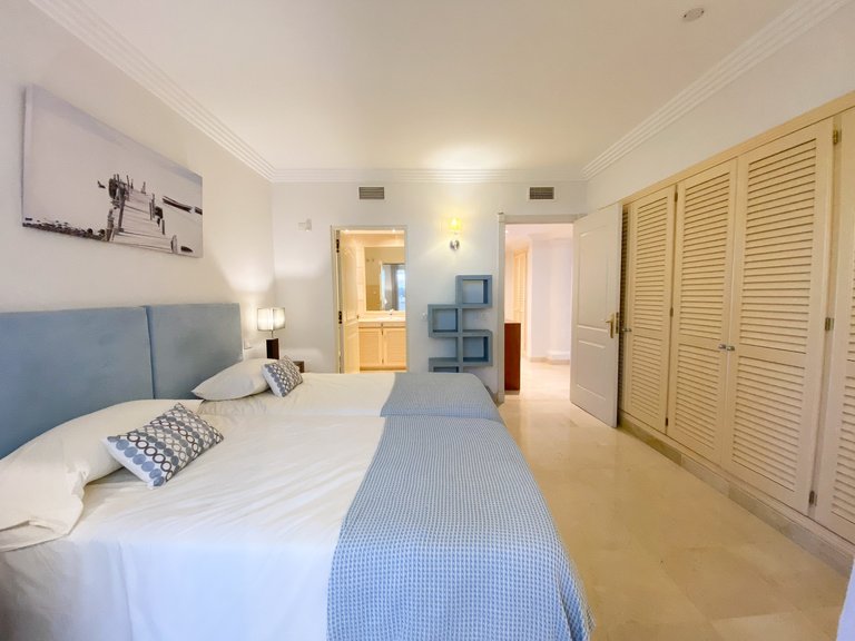 Apartment for Sale in Marbella, Malaga 14