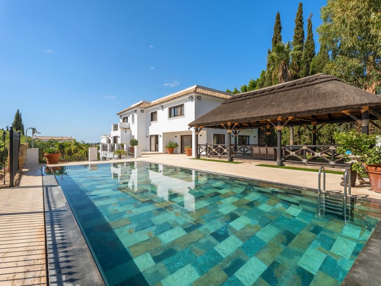 Villa for Sale in Benahavis, Malaga 4
