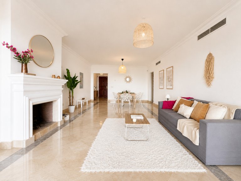 Apartment for Sale in Marbella Este, Malaga 8