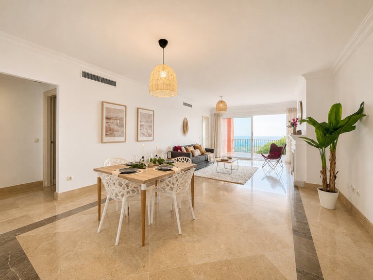 Apartment for Sale in Marbella Este, Malaga 9