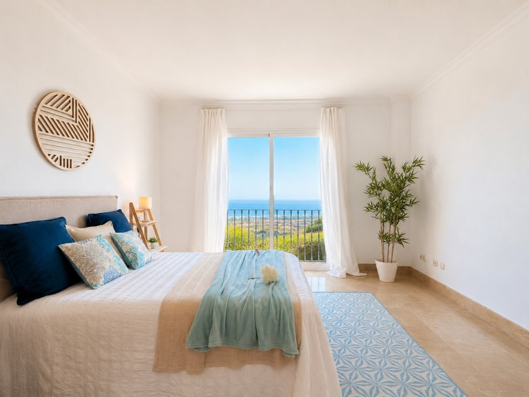 Apartment for Sale in Marbella Este, Malaga 12