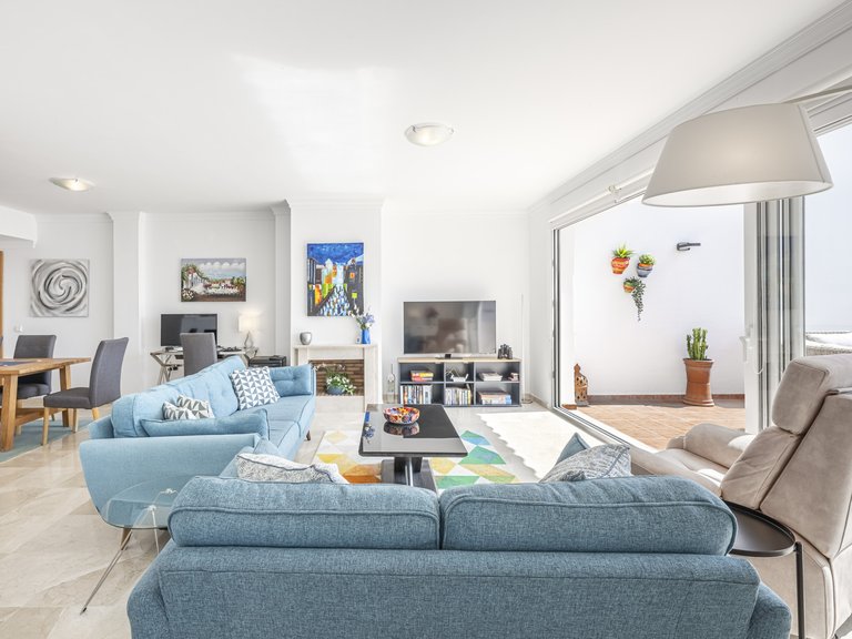 Apartment for Sale in Marbella Este, Malaga 19