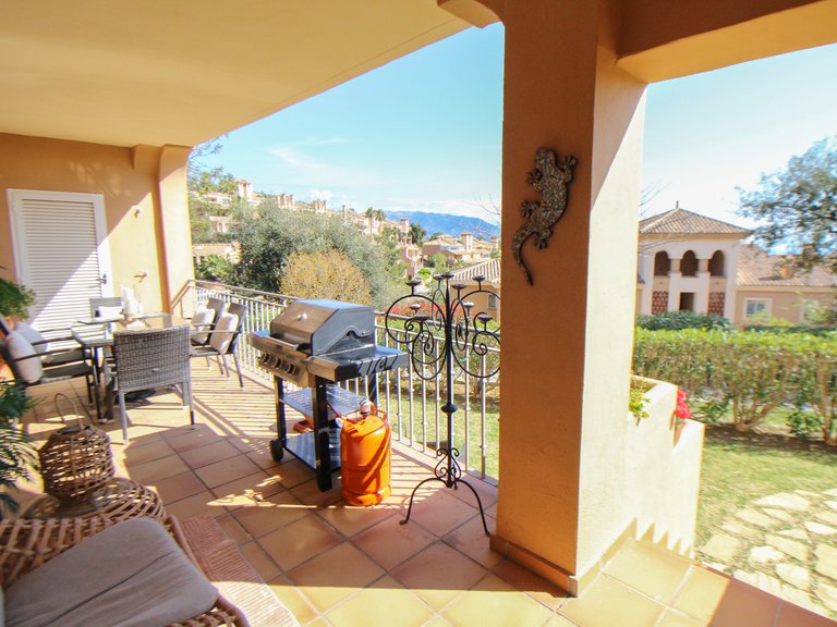 Apartment for Sale in Marbella Este, Malaga 13