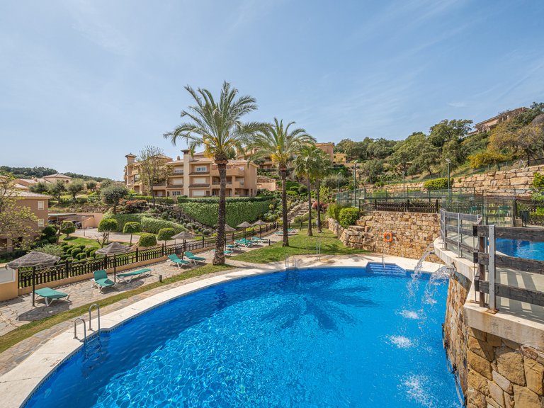 Apartment for Sale in Marbella Este, Malaga 9