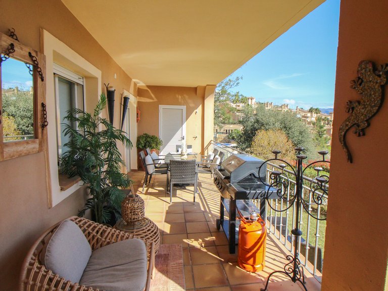 Apartment for Sale in Marbella Este, Malaga 6