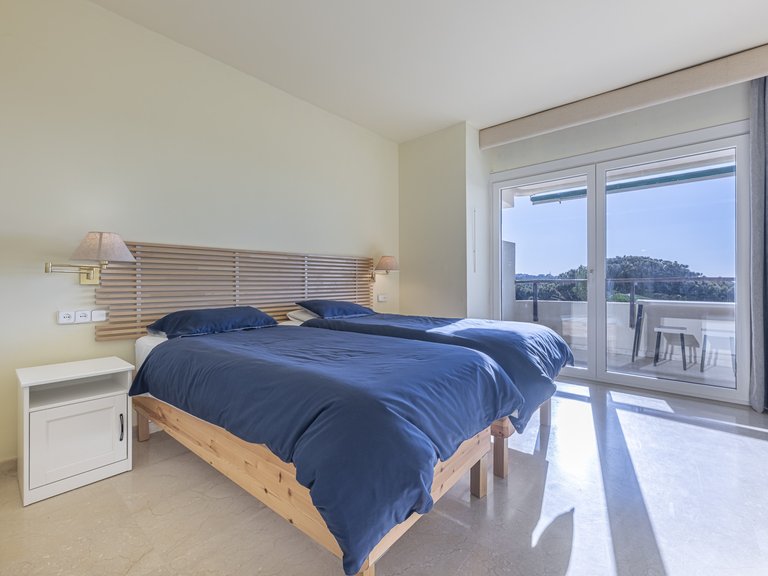 Apartment for Sale in Marbella Este, Malaga 9