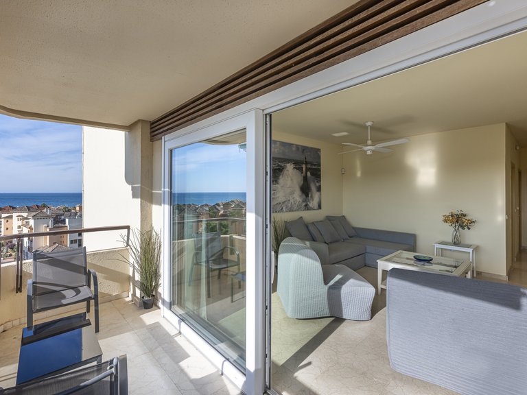 Apartment for Sale in Marbella Este, Malaga 28