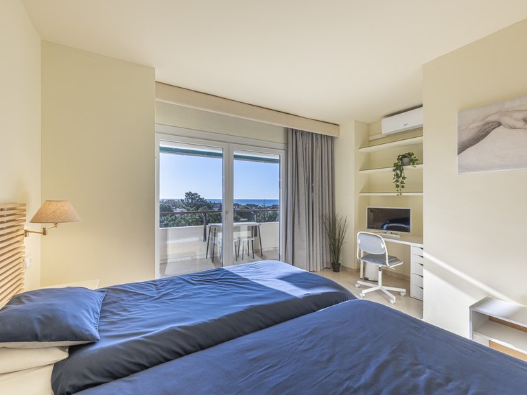 Apartment for Sale in Marbella Este, Malaga 8