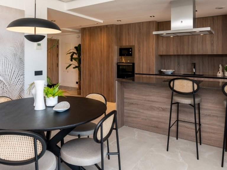 Penthouse for Sale in Marbella, Malaga 11