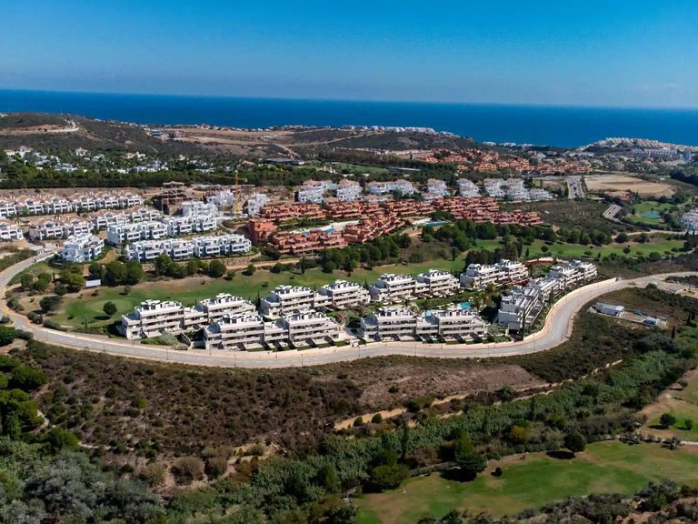 Penthouse for Sale in Casares, Malaga 10