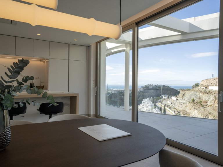 Penthouse for Sale in Benahavis, Malaga 24