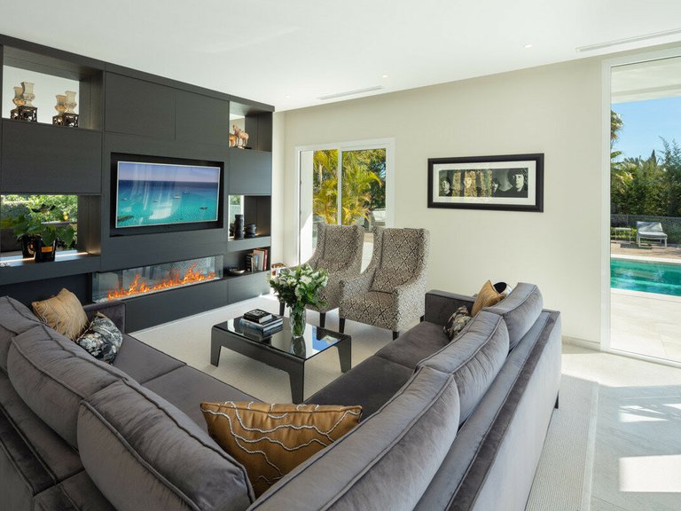 Villa for Sale in Marbella, Malaga 5