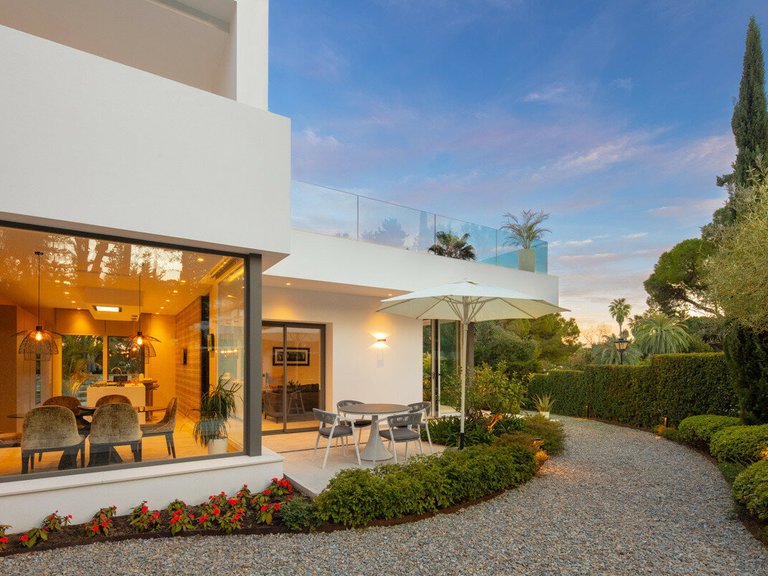 Villa for Sale in Marbella, Malaga 7