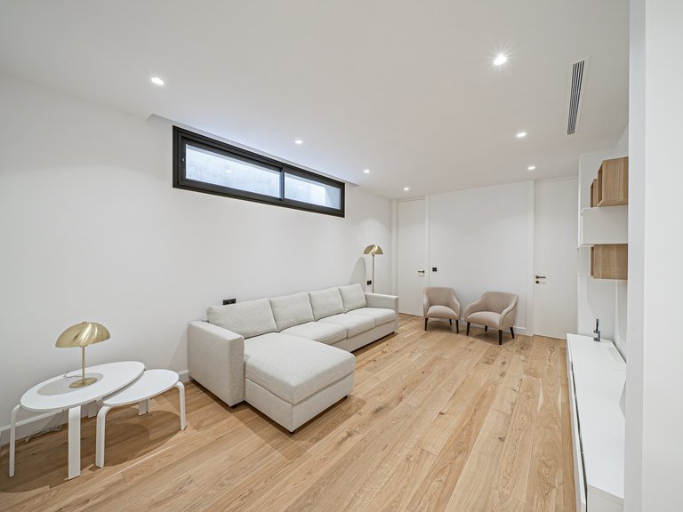 Villa for Sale in Marbella, Malaga 29