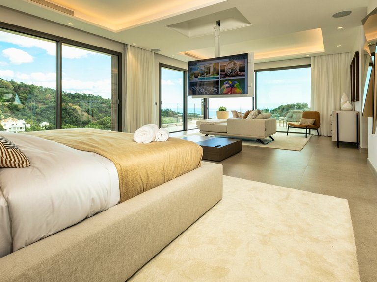 Villa for Sale in Benahavis, Malaga 12