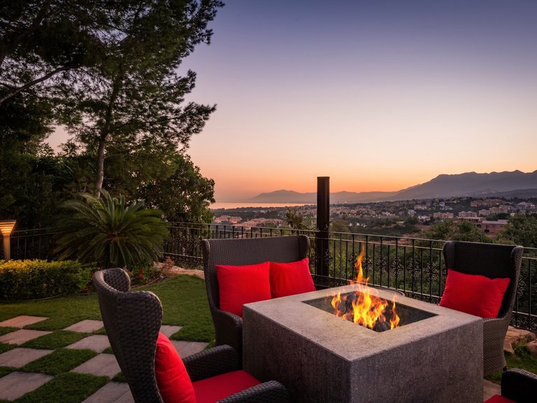 Villa for Sale in Marbella, Malaga 31
