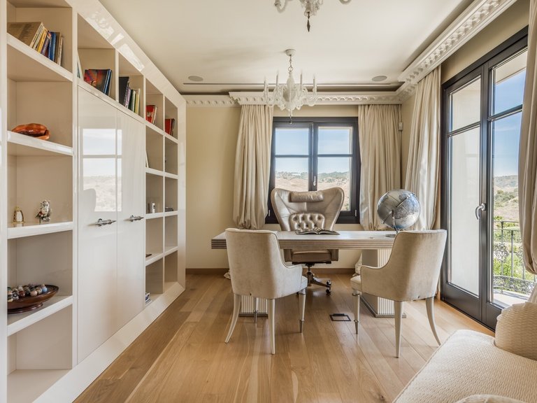 Villa for Sale in Marbella, Malaga 6