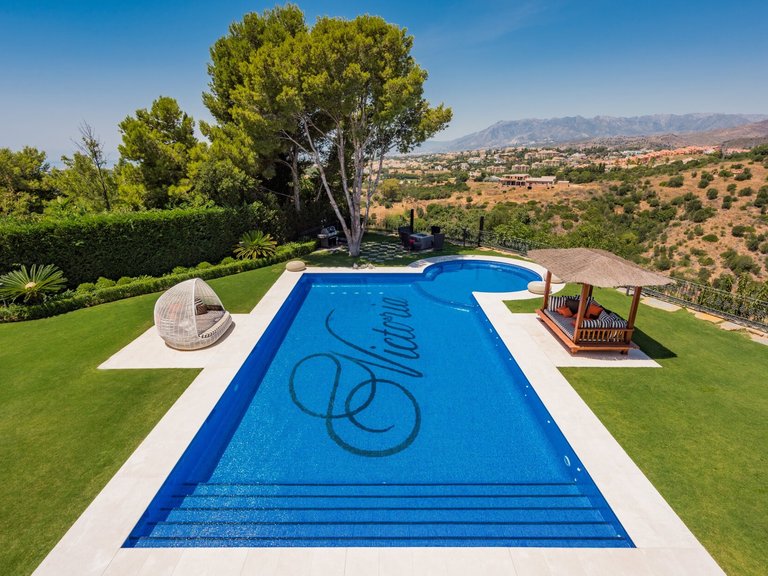 Villa for Sale in Marbella, Malaga 22