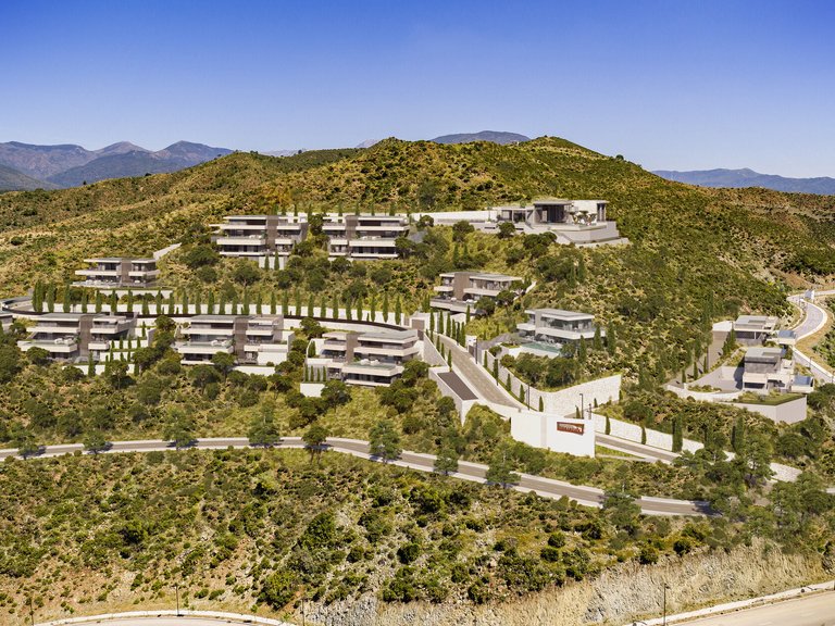Villa for Sale in Benahavis, Malaga 38