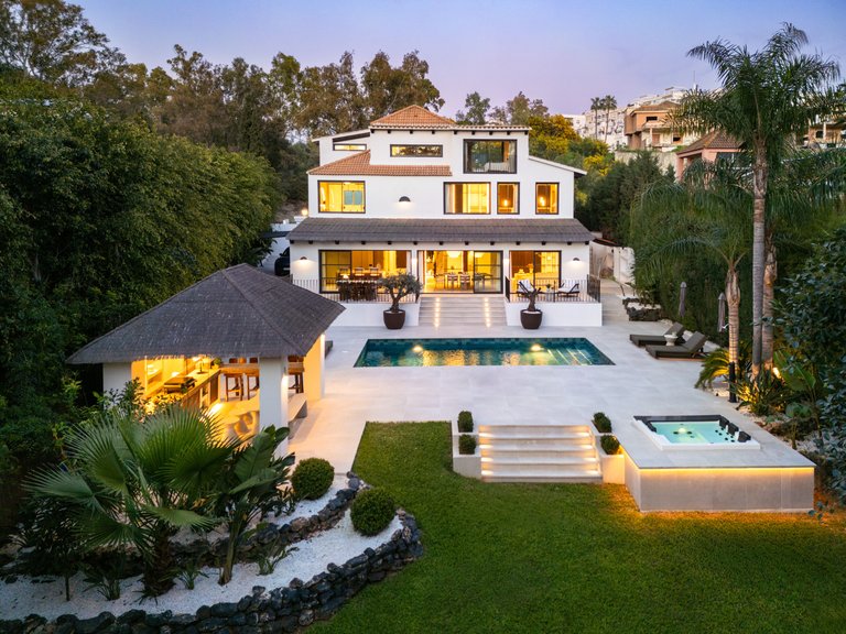 Villa for Sale in Marbella, Malaga 22