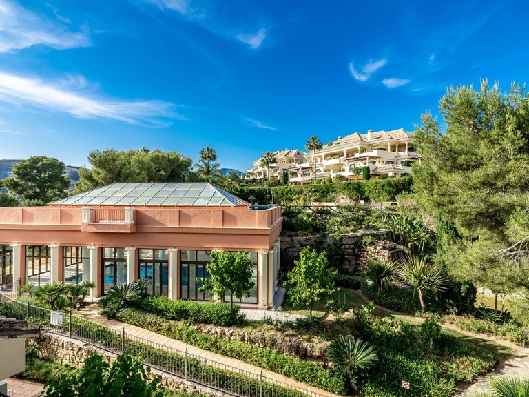 Apartment for Sale in Marbella, Malaga 32