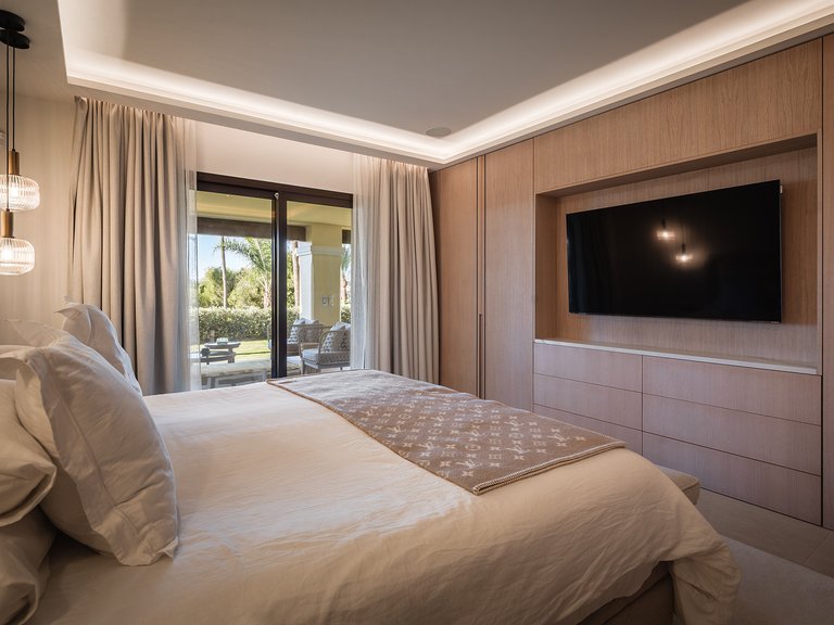 Apartment for Sale in Marbella, Malaga 11