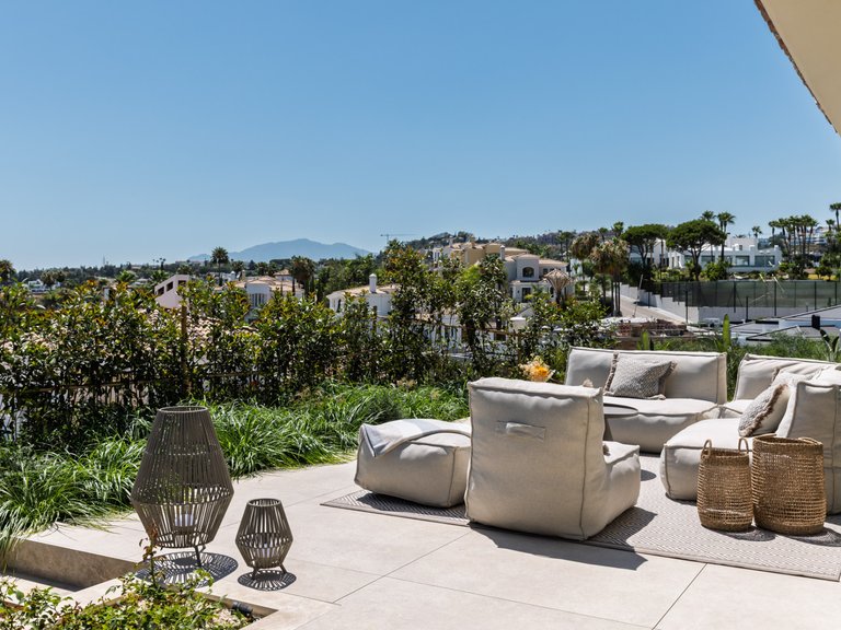 Villa for Sale in Marbella, Malaga 17