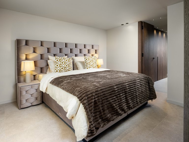 Villa for Sale in Marbella, Malaga 33