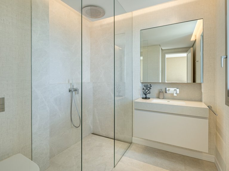 Villa for Sale in Benahavis, Malaga 30