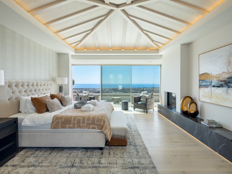 Villa for Sale in Benahavis, Malaga 6