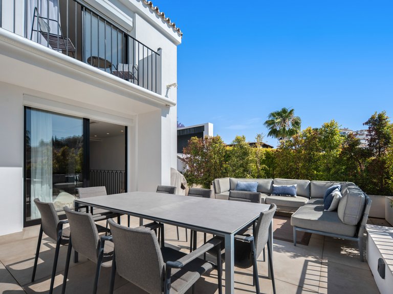 Villa for Sale in Marbella, Malaga 48