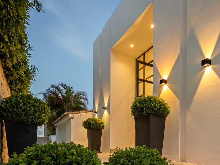 Villa for Sale in Marbella, Malaga 8
