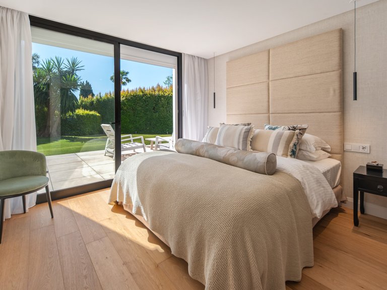 Villa for Sale in Marbella, Malaga 40