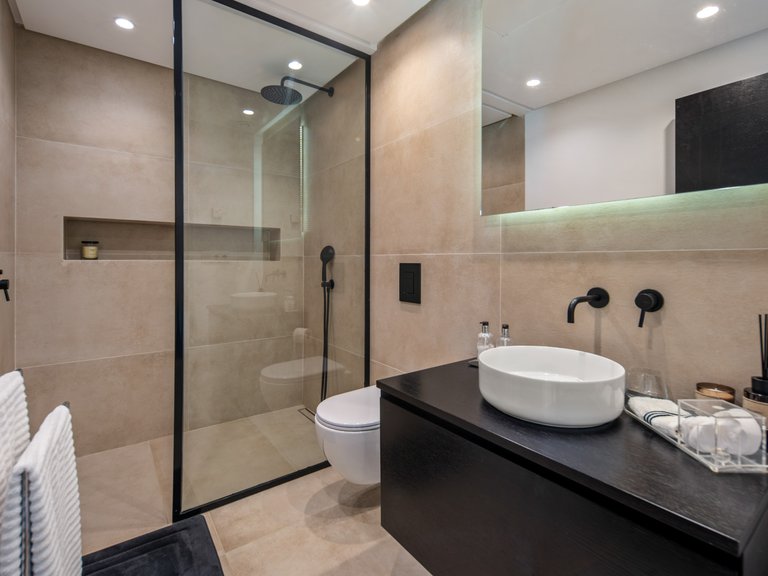 Villa for Sale in Marbella, Malaga 44