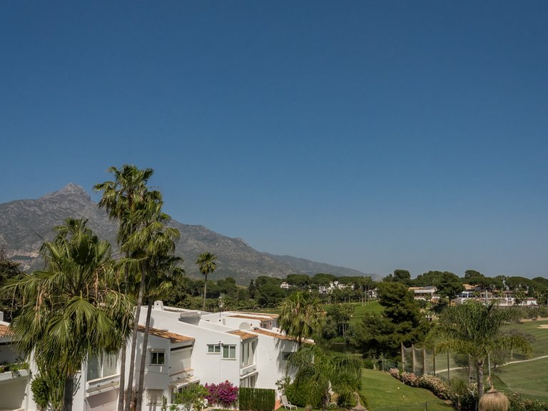 Apartment for Sale in Marbella, Malaga 18