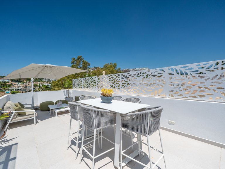 Town House for Sale in Benahavis, Malaga 8