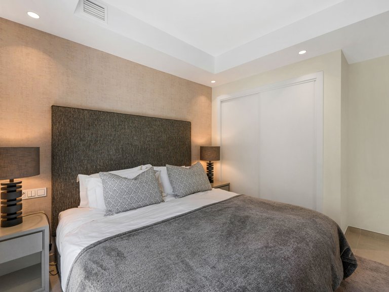 Town House for Sale in Benahavis, Malaga 18