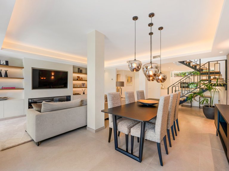 Town House for Sale in Benahavis, Malaga 24