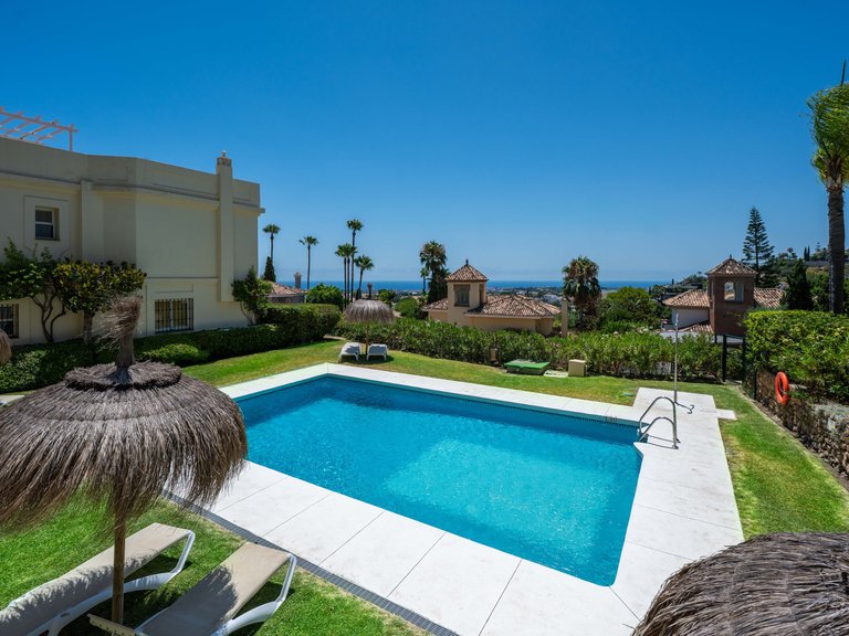 Town House for Sale in Benahavis, Malaga 30