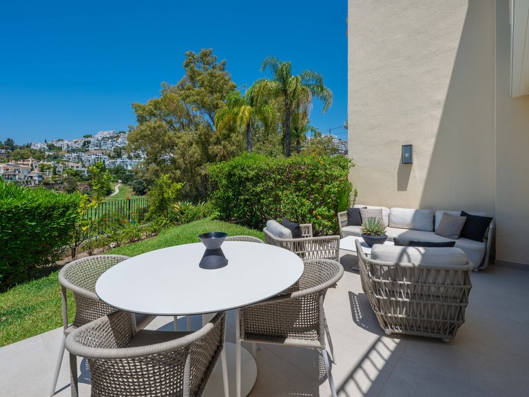 Town House for Sale in Benahavis, Malaga 28