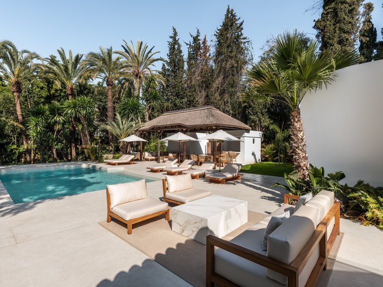 Villa for Sale in Marbella, Malaga 8