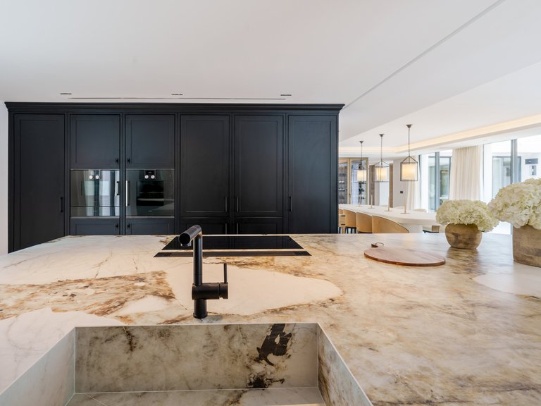 Villa for Sale in Marbella, Malaga 15